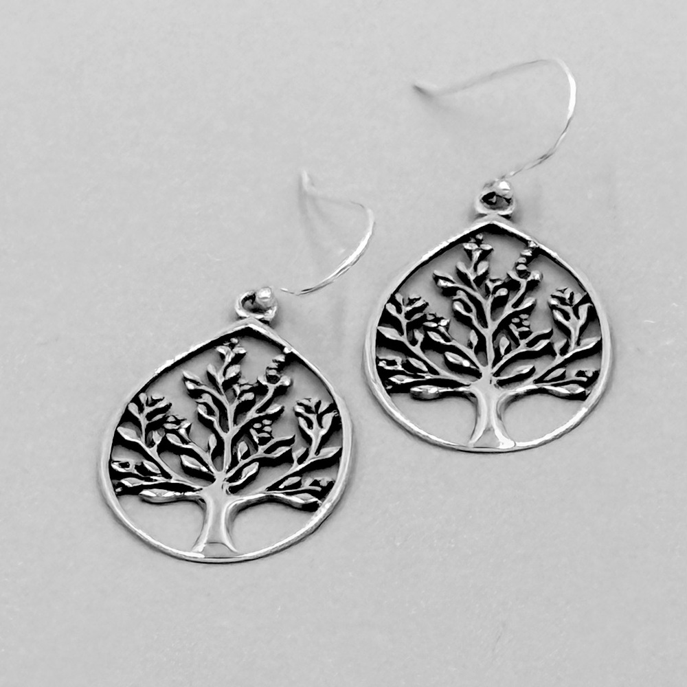 .925 Sterling Silver Tree of Life Dangle Earrings! NEW!